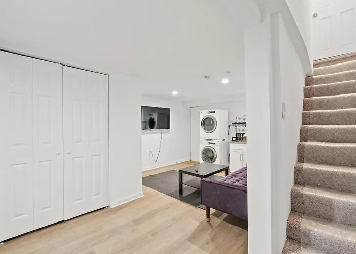 Negin 2903 - Basement Unit